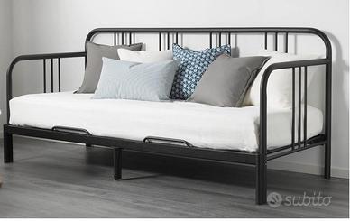 DIVANO LETTO