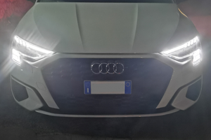 Audi A3 con fari Matrix