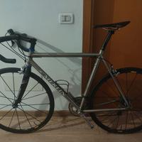 Merlin Extralight titanio 56