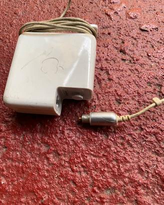 Caricabatterie vecchi ibook Apple g3