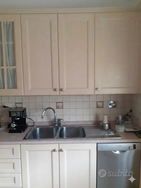 VENETA CUCINE - COMPLETA DI ELETTRODOM. E TAVOLO