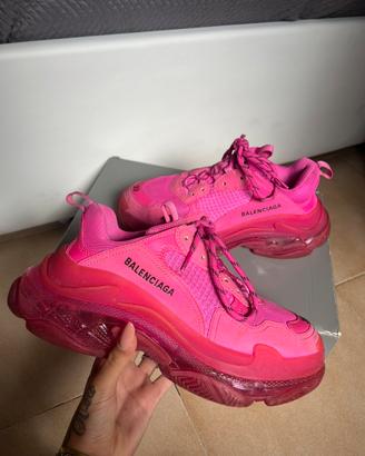 Balenciaga Triple S fucsia