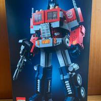 Lego Optimus prime