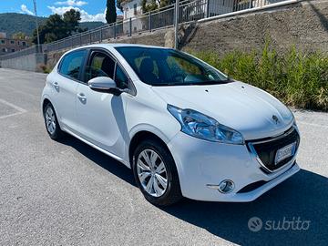 Peugeot 208 1.2 Active