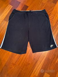 Pantaloncini corti originali firmati Nike