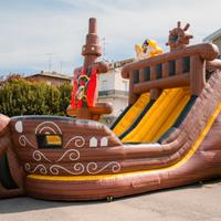 Scivolo Gonfiabile da Giardino