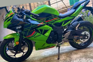 Ninjia kawasaki 125 nuova
