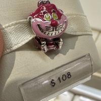 Pandora Disney Stregatto che si illumina al buio