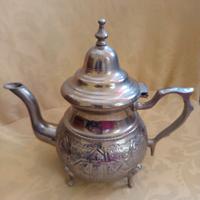 teiera marocchina tradizionale