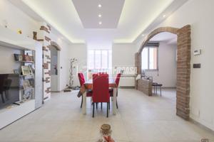 5 LOCALI COMPLETAMENTE RISTRUTTURATO ZONA PEDAGNA