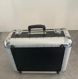 Phase One aluminum custodia