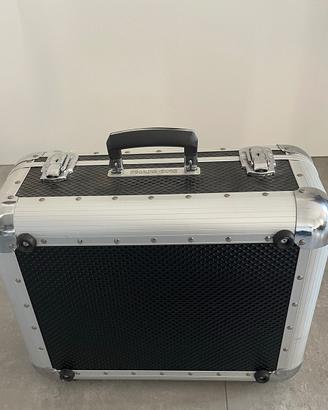 Phase One aluminum custodia