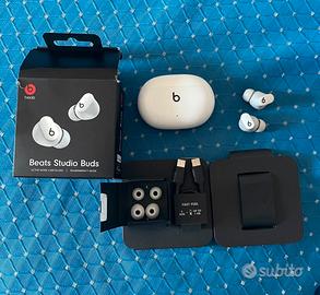 Beats Studio Buds