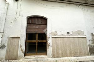 CASA INDIPENDENTE A CANOSA DI PUGLIA