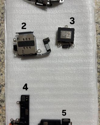 Componenti Iphone 15
