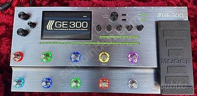 Mooer GE300 pedaliera modeler multieffetto