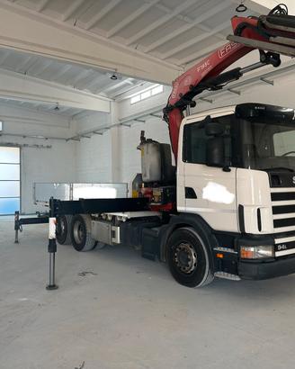 Scania 3 assi + fassi F195C
