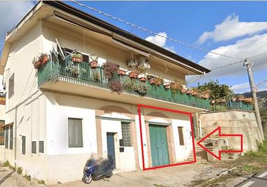 Magazzino / laboratorio