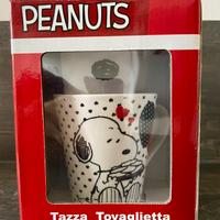 Tazza e tovaglietta Snoopy