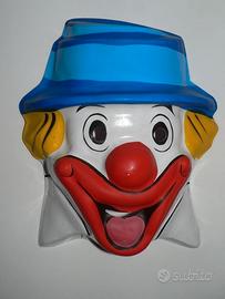 Maschera vintage di SBIRULINO
