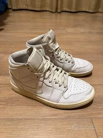 Air Jordan Mid triple White
