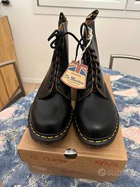 DR MARTENS 1460 Made in England Misura 46 Nuovi