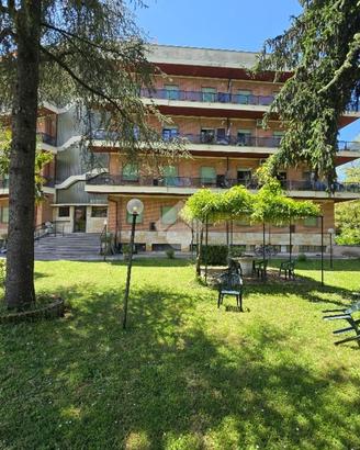 2 LOCALI A FIUGGI