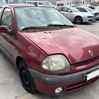 RENAULT CLIO per ricambi usati