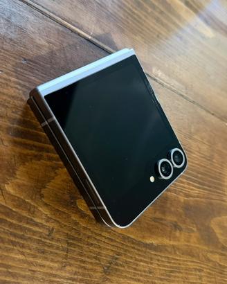Samsung ZFlip 6 - grigio - 256 gb