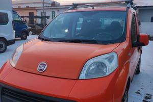 AUTO FIAT QUBO