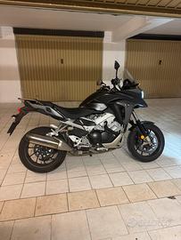 Honda VFR Crossrunner 800