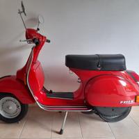 Piaggio vespa P200 1980 FMI targa ORO
