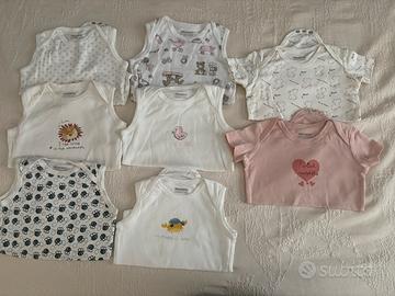 Body 8 pezzi nuovi primigi 24 mesi