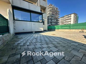 A 500 metri dal mare con 200 mq di plateatico - So