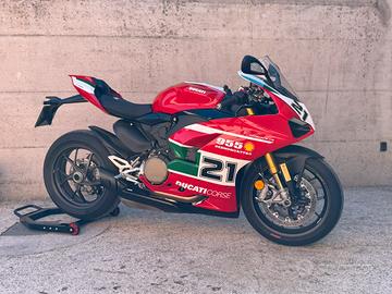 Ducati panigale v2 Bayliss anniversary