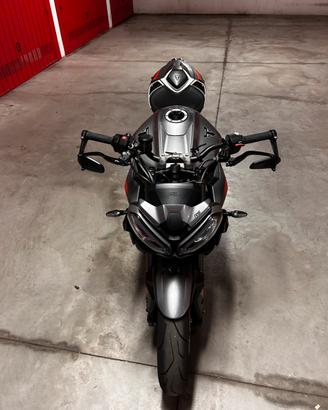 Triumph street triple 765 RS