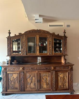 Credenza vetrina artigianale intagliata a mano