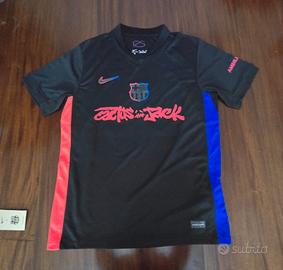 maglietta lamine yamal barcellona travis scott 