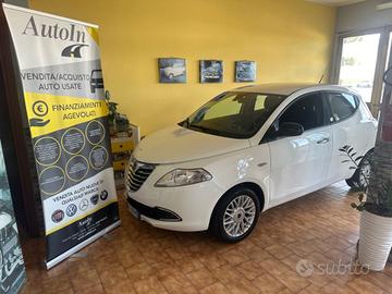 Lancia Ypsilon 1.2benz. Gpl