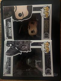 Jon Snow (49)  e Drogon Iron (16)