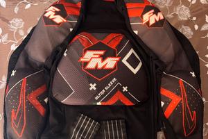 Pettorina ultra sleeve della FM racig -junior