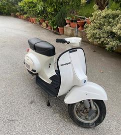 Piaggio Vespa 50 Special