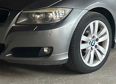 Cerchi in lega BMW 17” gomme Momo