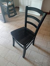 sedia tutta in legno colore nero