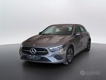 MERCEDES-BENZ Classe A - W177 2023 - A 180 d Progr