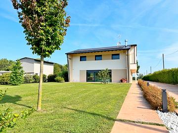 TC465 Bagnarola - Nuova villa indipendente