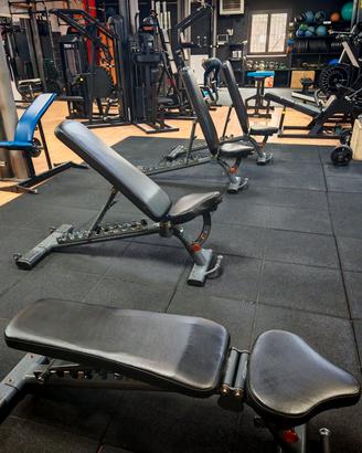 panca reclinabile palestra 