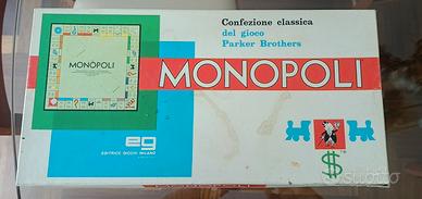 Gioco da tavolo Monopoli confezione classica