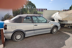 Golf cabrio da restaurare