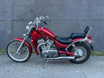 SUZUKI INTRUDER VS 800 1992